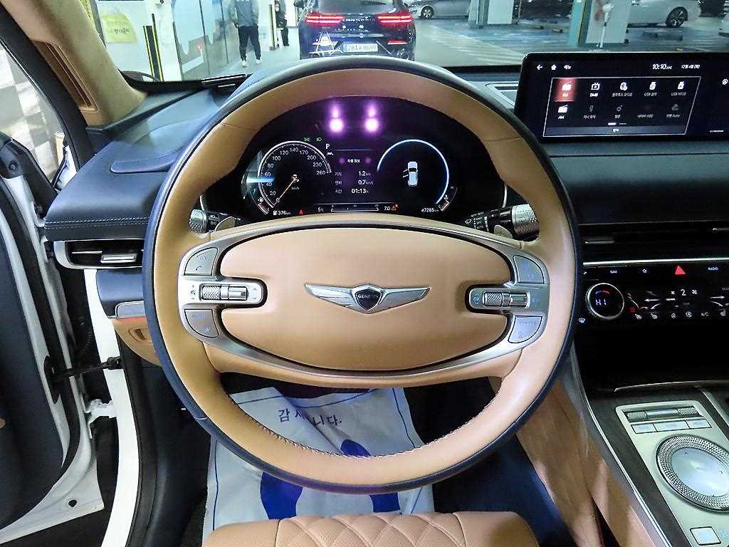 Genesis GV80 - Vista 8