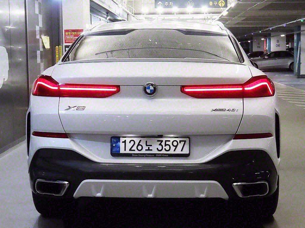 BMW X6 - Vista 5