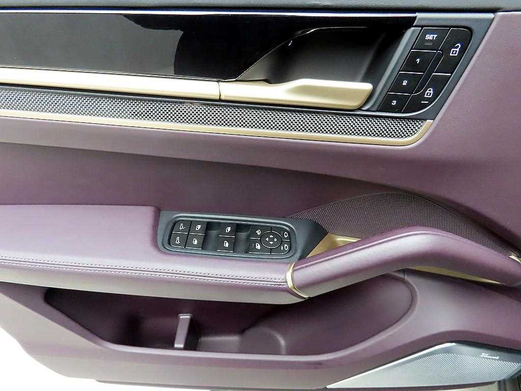 Porsche Cayenne - Vista 11