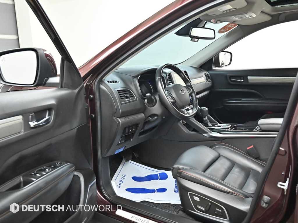 SAMSUNG QM6 - Vista 11