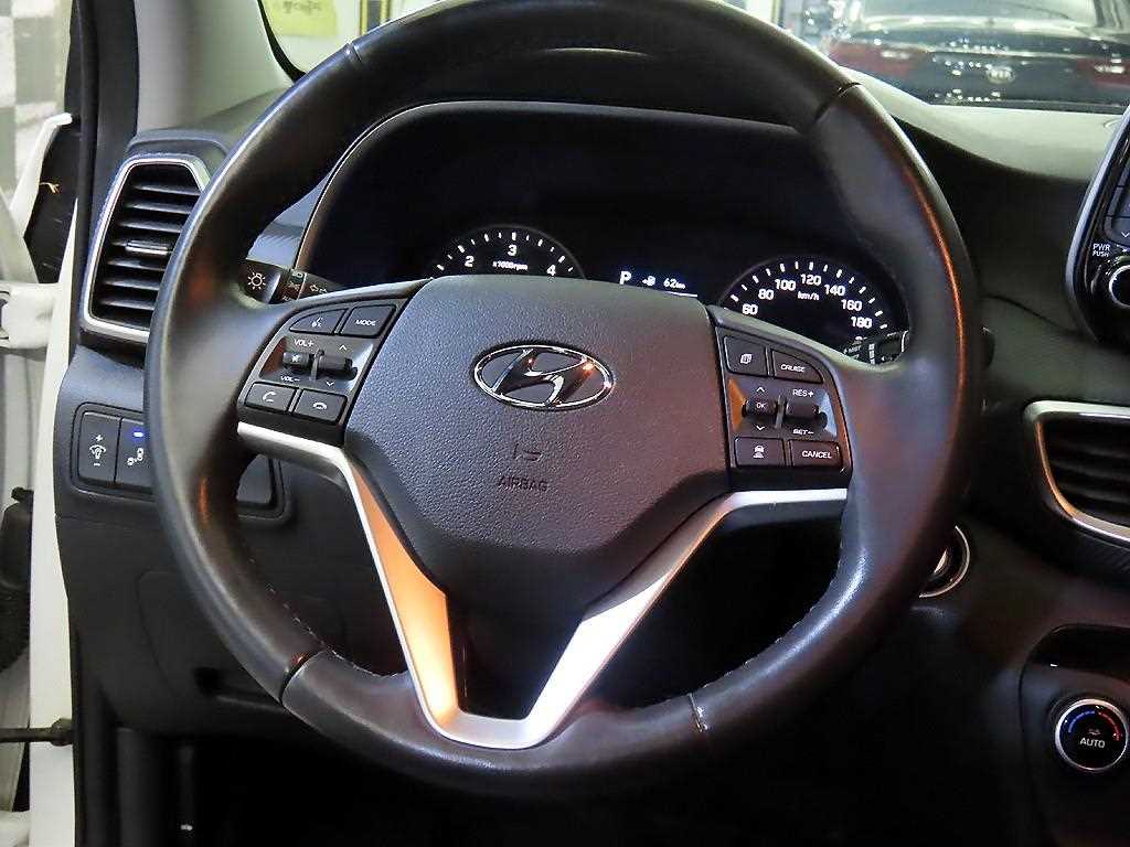 HYUNDAI Tucson - Vista 8