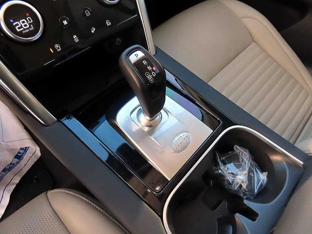 Land Rover Discovery Sports - Vista 10