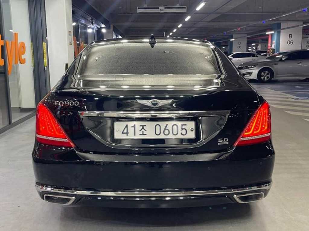 Genesis EQ900 - Vista 4