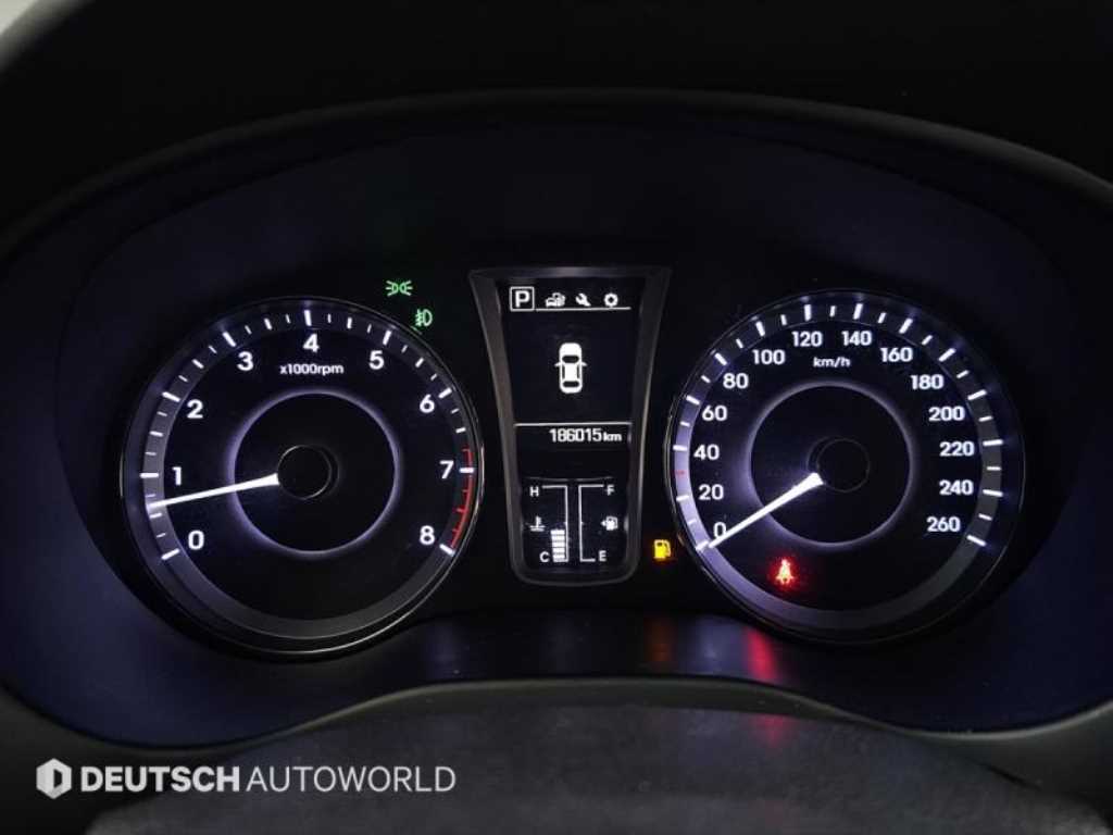 HYUNDAI Aslan - Vista 8