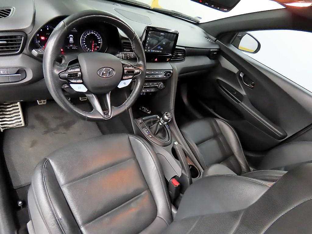 HYUNDAI Veloster - Vista 7