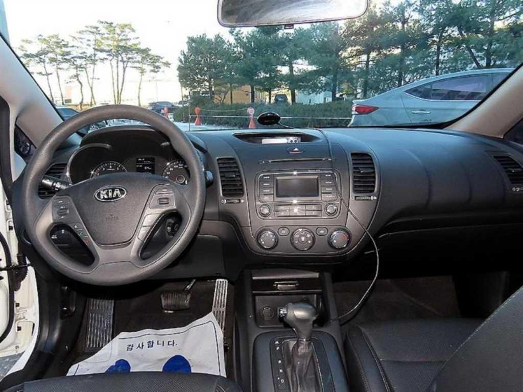 KIA K3 - Vista 7