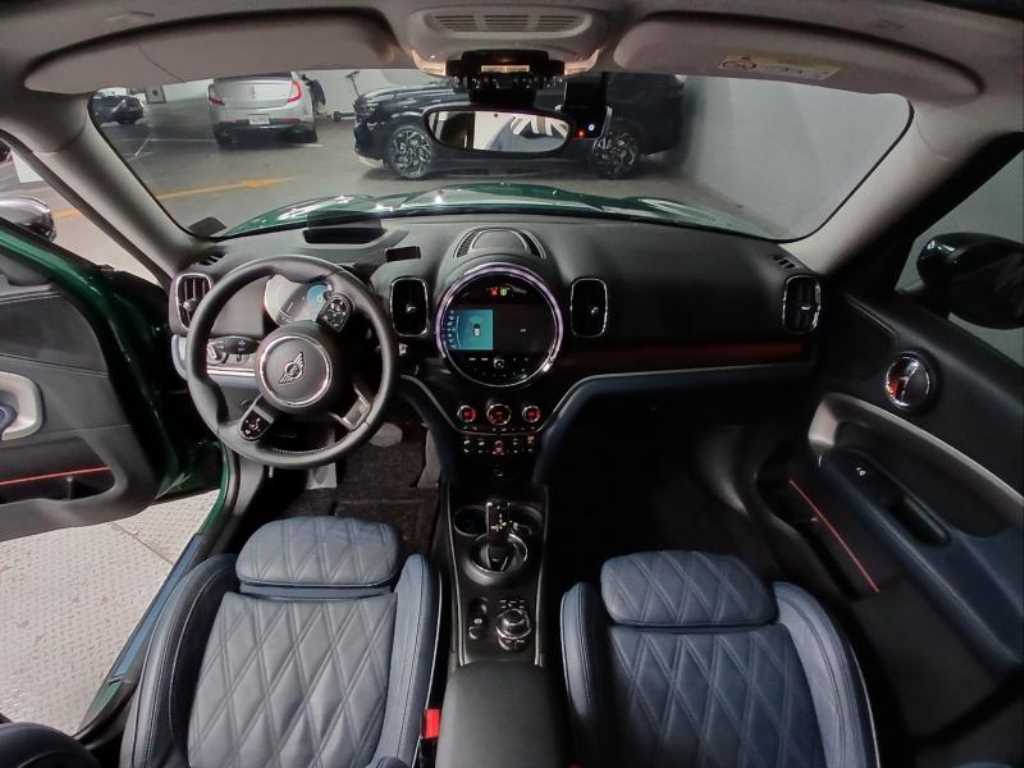 Mini Countryman - Vista 6