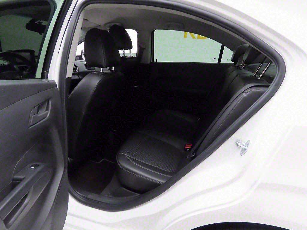 Chevrolet Abeo 2014 Blanco - Importación desde Corea - HF Imports Iquique - Foto 16