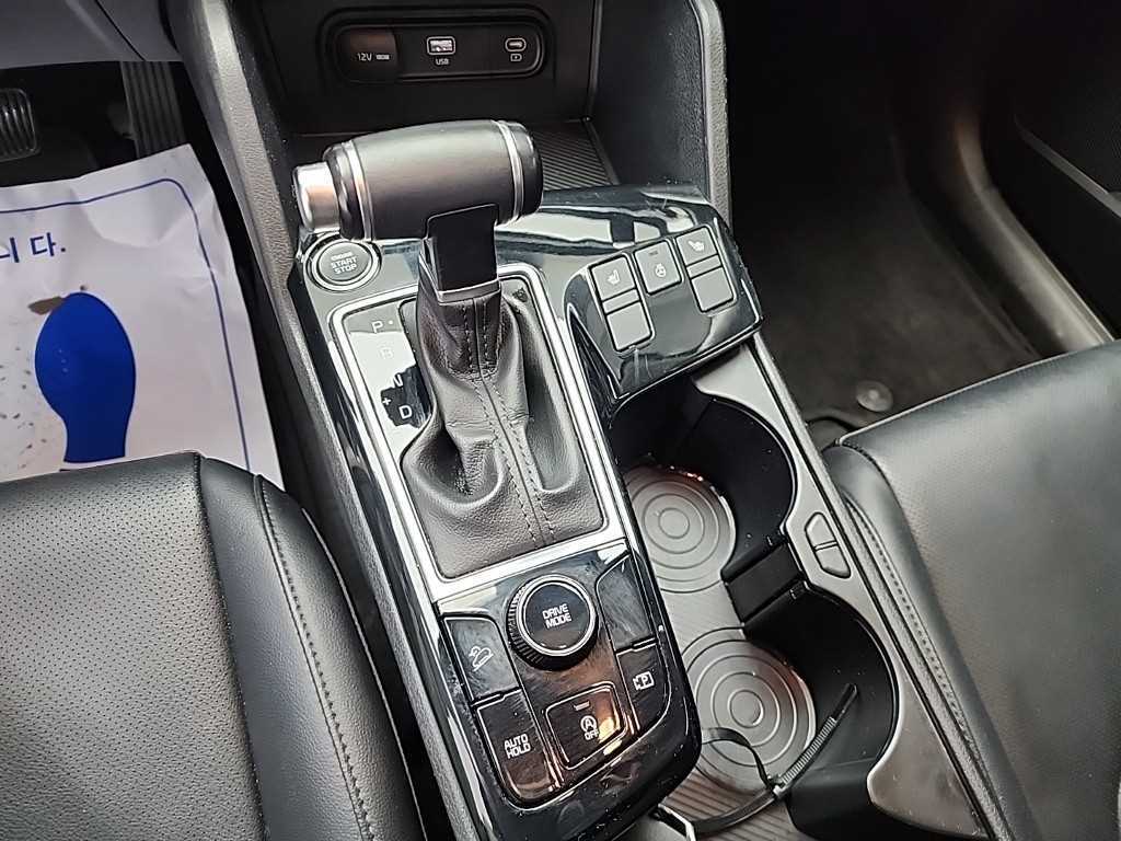 KIA Sportage - Vista 8