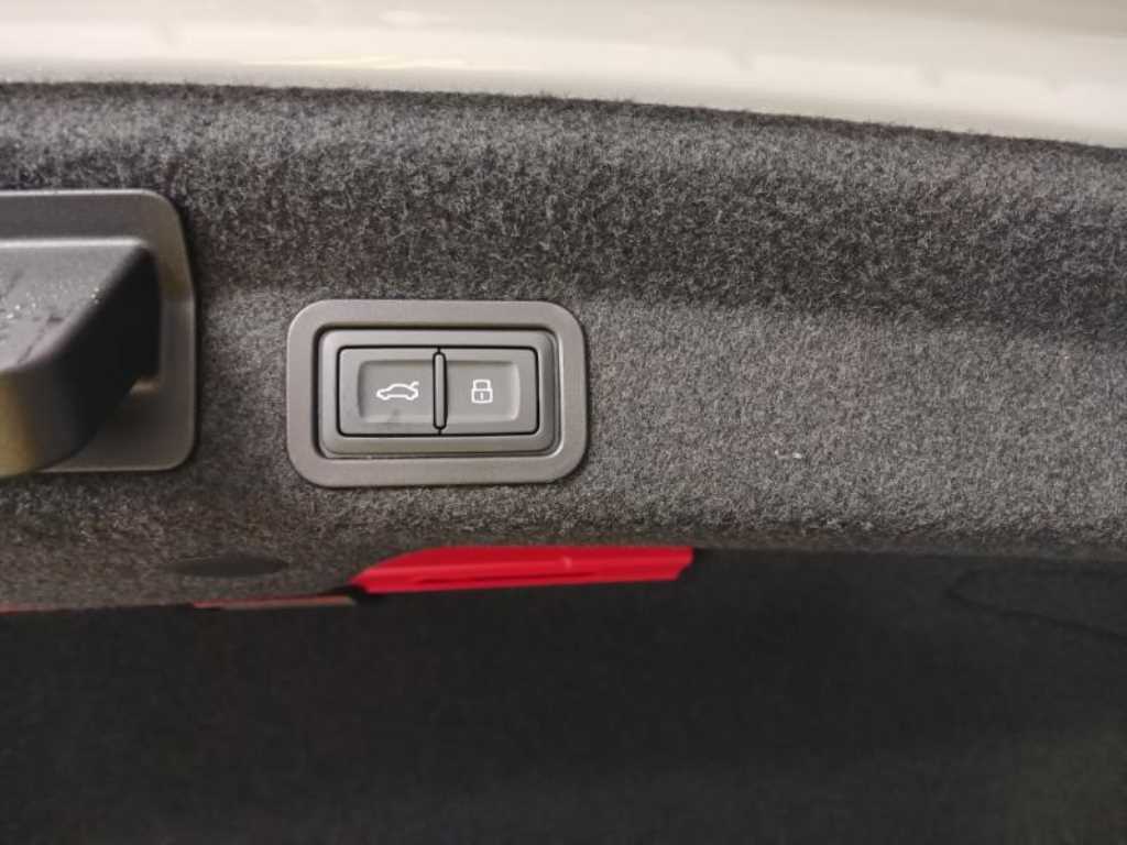 Audi A6 2024 Blanco - Importación desde Corea - HF Imports Iquique - Foto 17