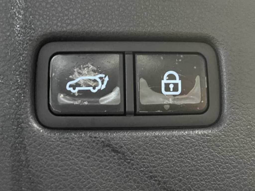 Genesis GV70 - Vista 7