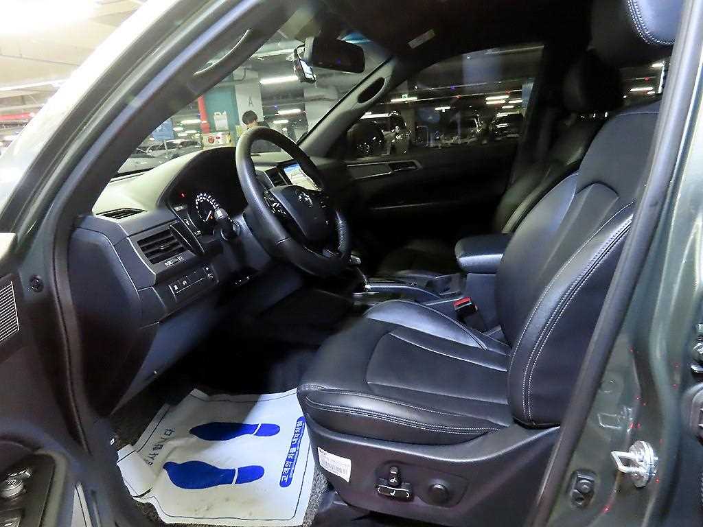 Ssangyong Rexton - Vista 6