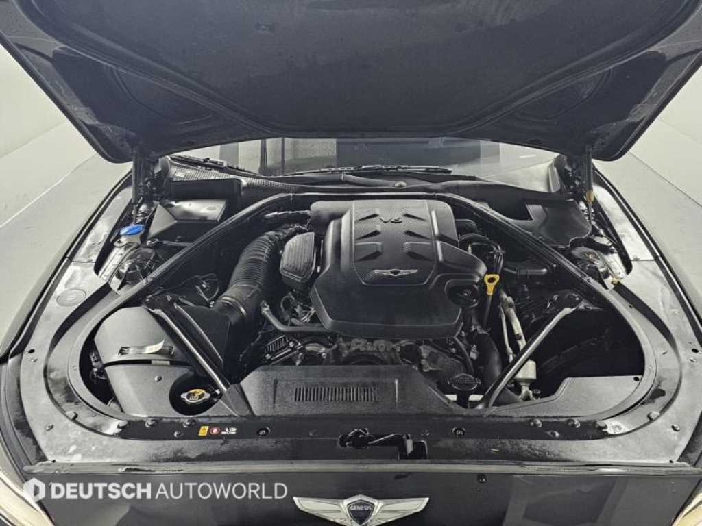 Genesis G80 - Vista 6