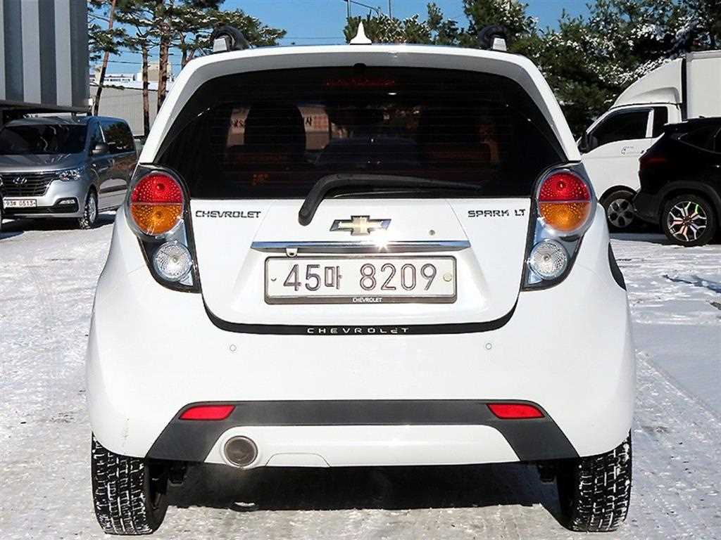 Chevrolet Spark - Vista 4