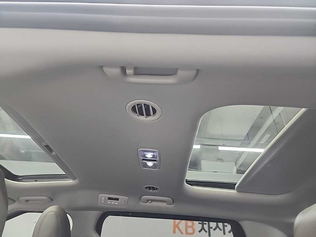 KIA Carnival 2024 Negro - Importación desde Corea - HF Imports Iquique - Foto 15