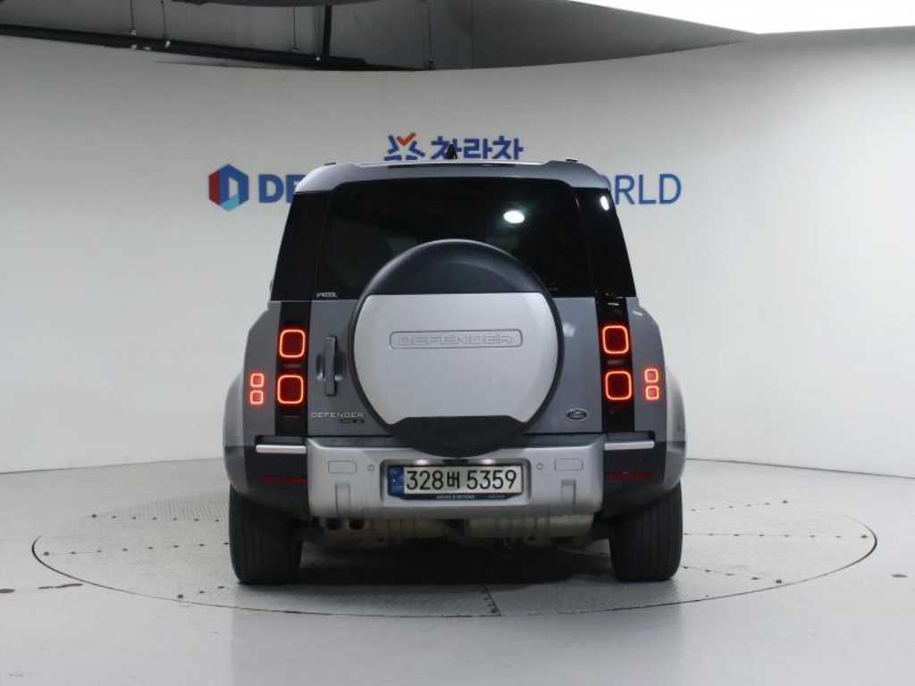 Land Rover Defender - Vista 4