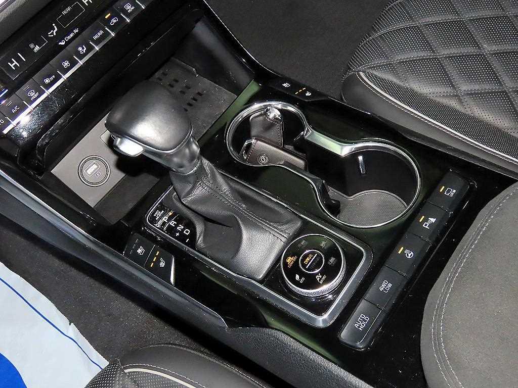 KIA Mohave - Vista 12