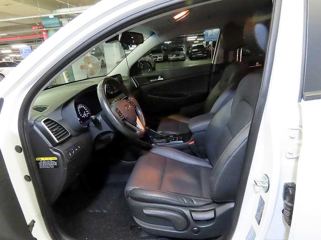 HYUNDAI Tucson - Vista 6