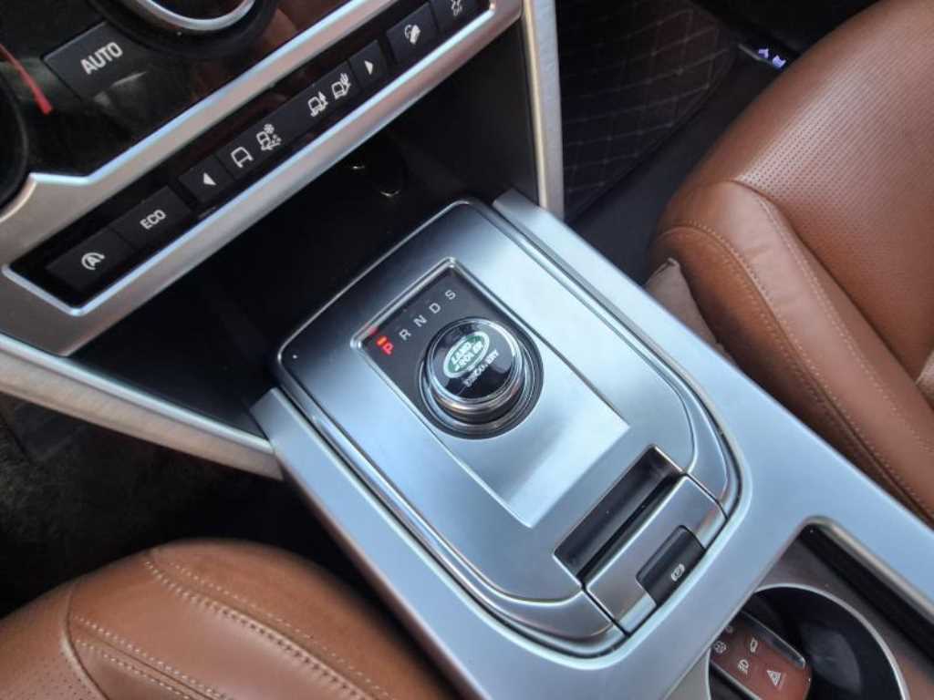 Land Rover Discovery Sports - Vista 9