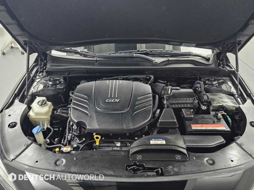 HYUNDAI Aslan - Vista 6