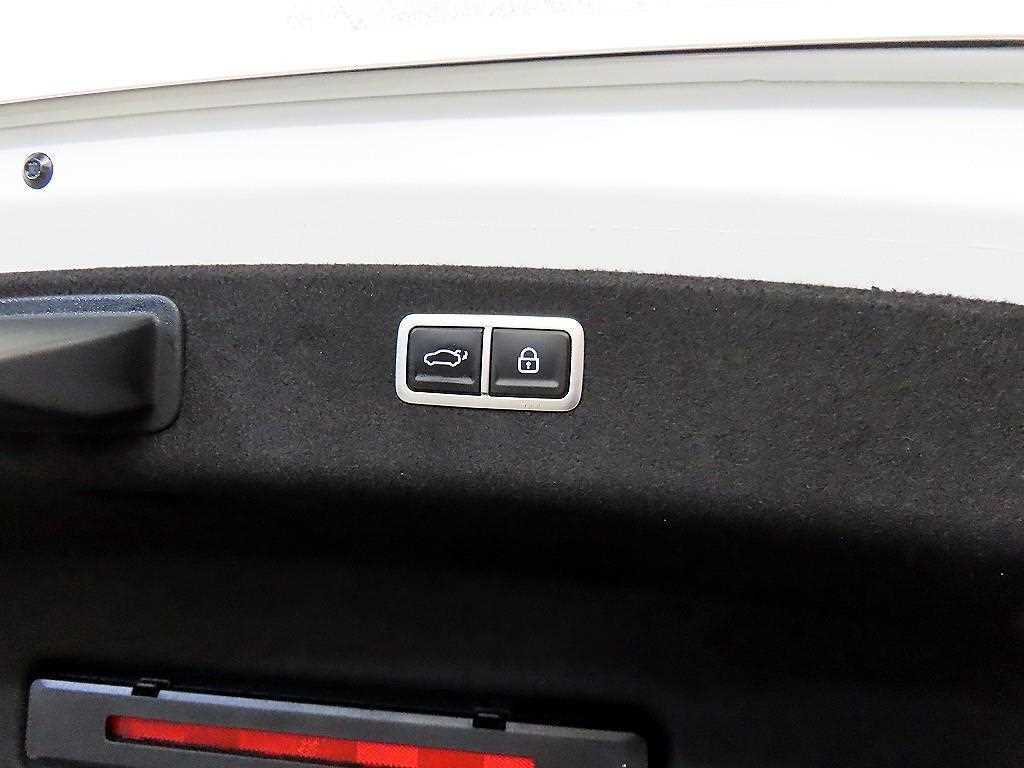 Genesis G80 2022 Blanco - Importación desde Corea - HF Imports Iquique - Foto 17