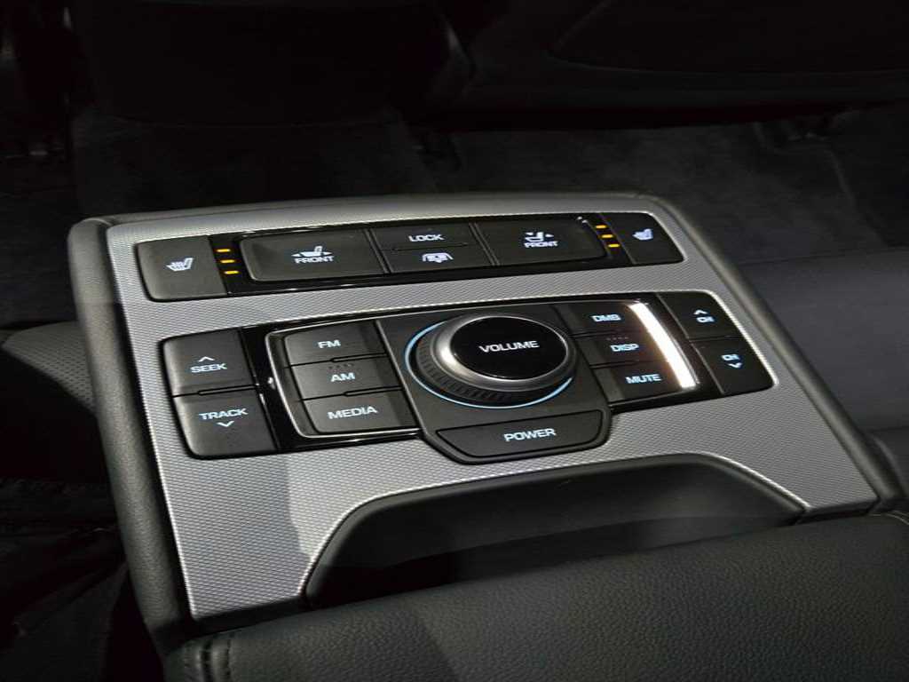 Genesis G80 2020 Negro - Importación desde Corea - HF Imports Iquique - Foto 18