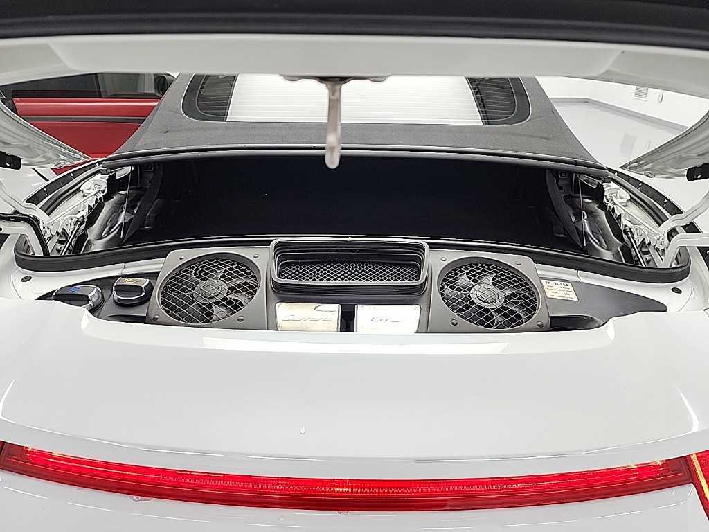 Porsche 911 - Vista 5