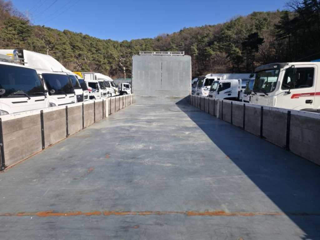 medium and large cargo Cargo - Vista 7