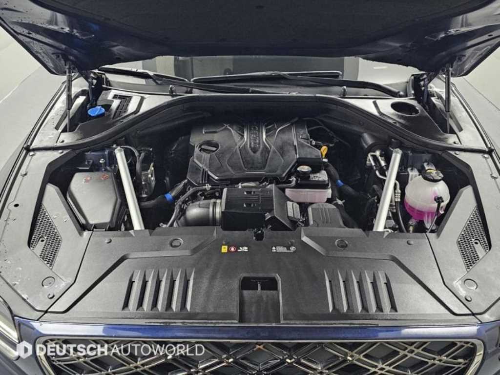 Genesis GV70 - Vista 6