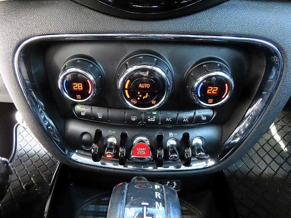 Mini Clubman 2017 Gris - Importación desde Corea - HF Imports Iquique - Foto 13