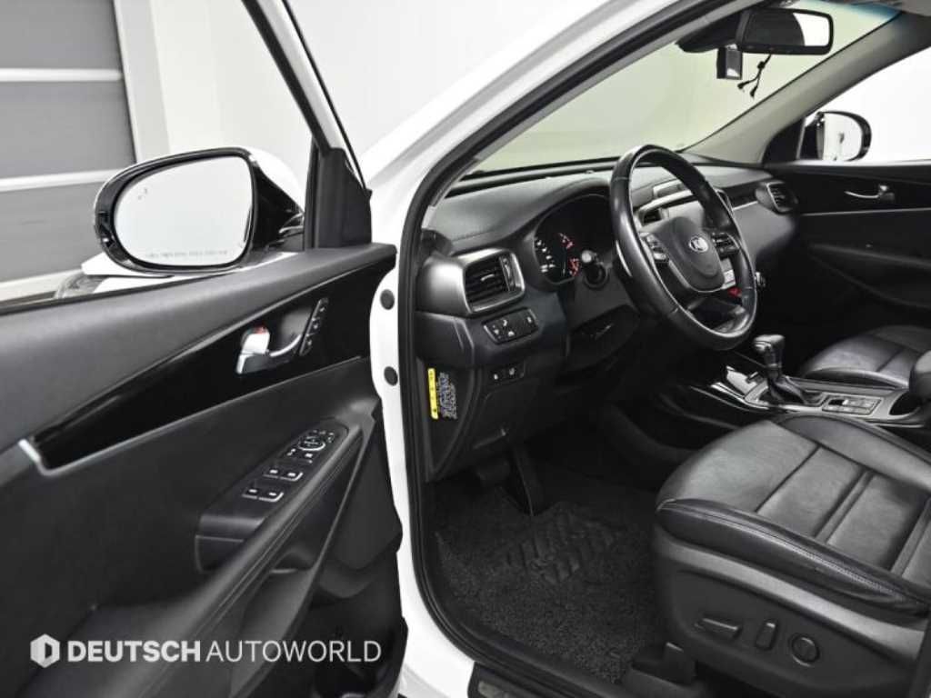 KIA Sorento - Vista 11