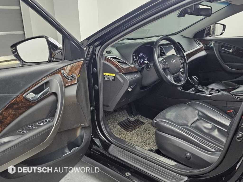 HYUNDAI Aslan - Vista 11