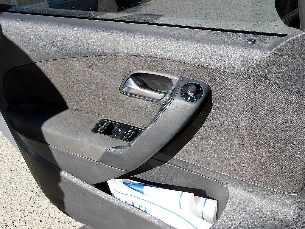 Volkswagen polo - Vista 11