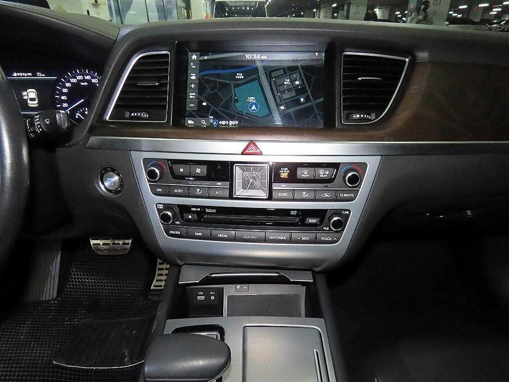 Genesis G80 - Vista 11