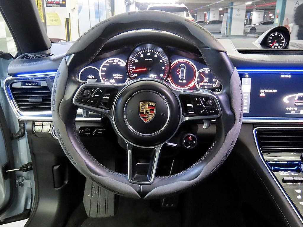 Porsche Panamera - Vista 8