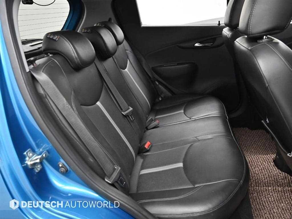 Chevrolet Spark - Vista 12