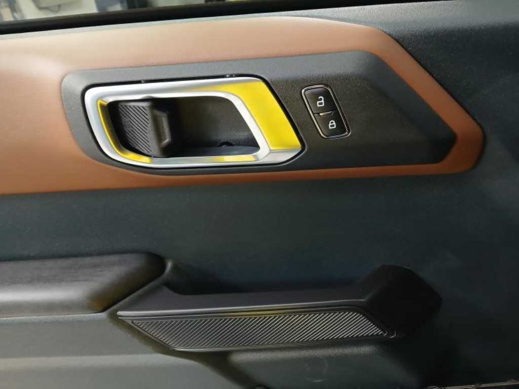 Ford Bronco 2024 skyblue - Importación desde Corea - HF Imports Iquique - Foto 15