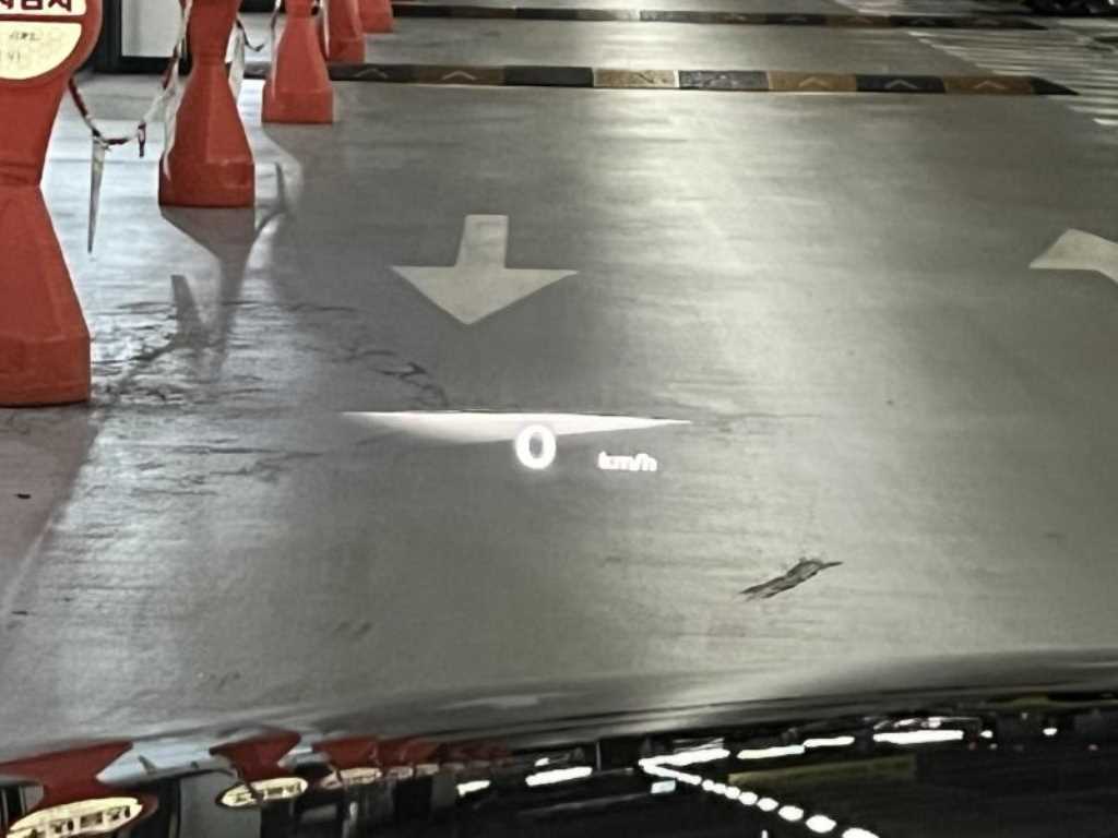 Genesis GV70 2021 Negro - Importación desde Corea - HF Imports Iquique - Foto 18