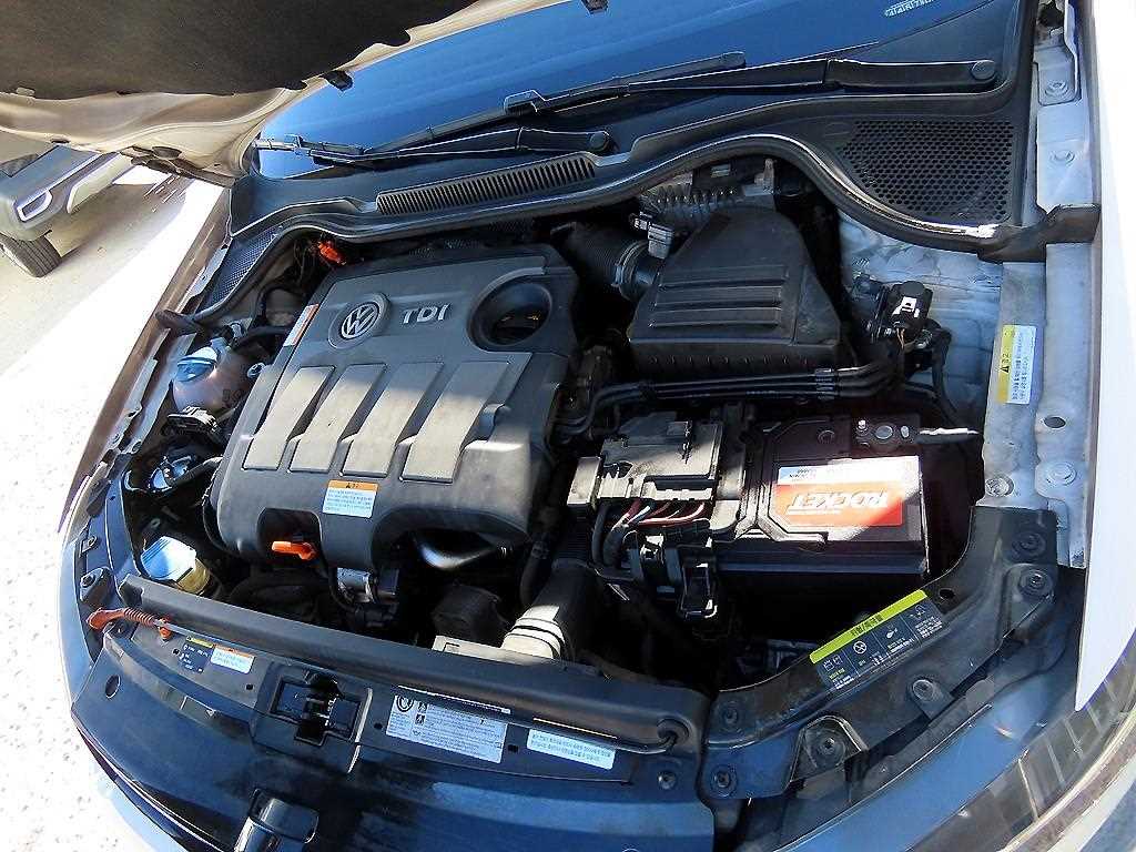 Volkswagen polo 2013 Blanco - Importación desde Corea - HF Imports Iquique - Foto 17