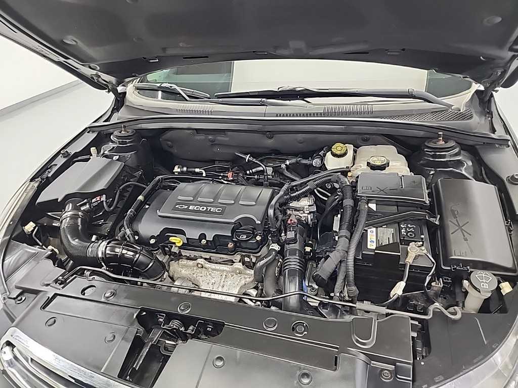 Chevrolet Cruise - Vista 5