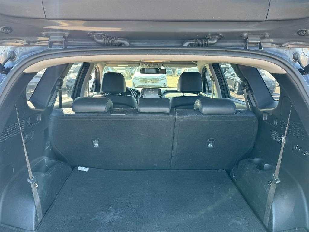 HYUNDAI Santa Fe - Vista 5