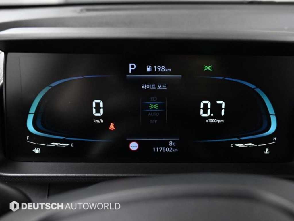 HYUNDAI Casper - Vista 8