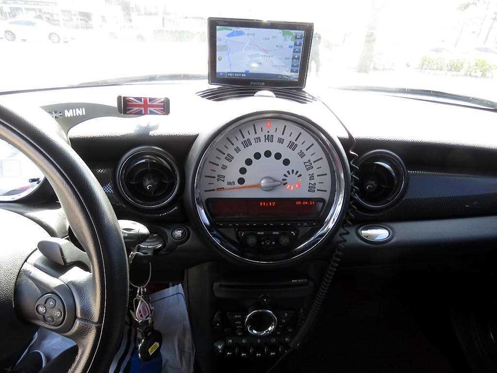 Mini Cooper - Vista 11