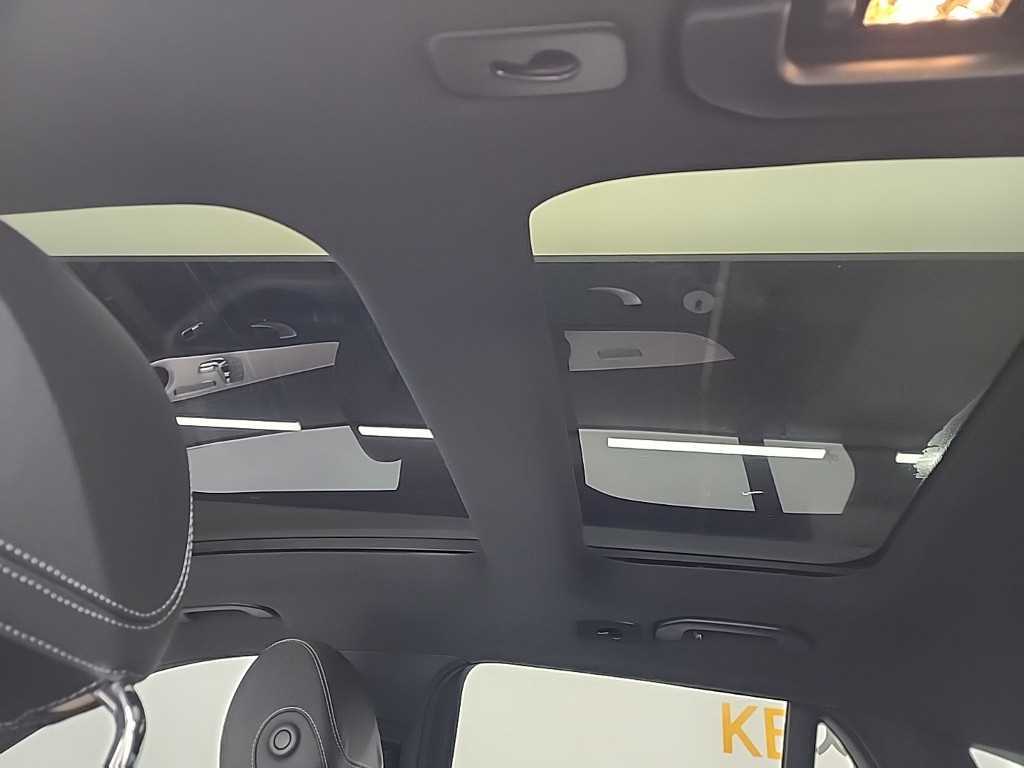 Mercedes Benz GLC Class 2022 Blanco - Importación desde Corea - HF Imports Iquique - Foto 14