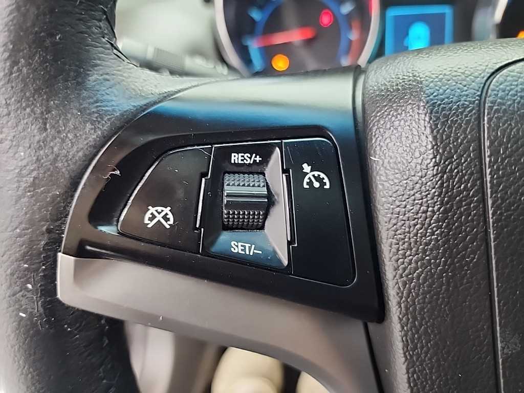 Chevrolet Cruise 2016 Negro - Importación desde Corea - HF Imports Iquique - Foto 17