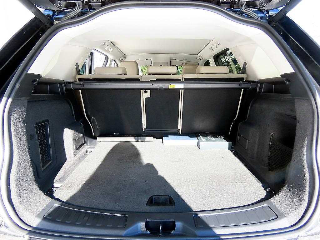 Land Rover Discovery Sports 2021 Negro - Importación desde Corea - HF Imports Iquique - Foto 18