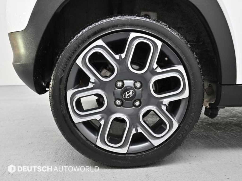 HYUNDAI Casper - Vista 5