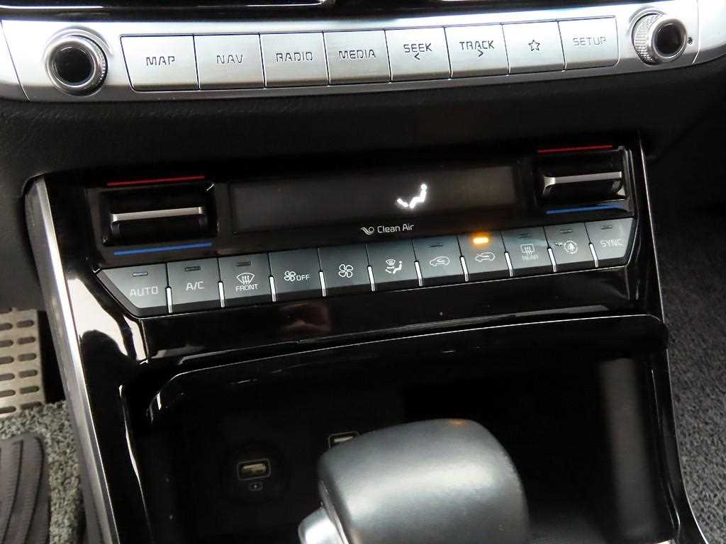 KIA Mohave - Vista 11