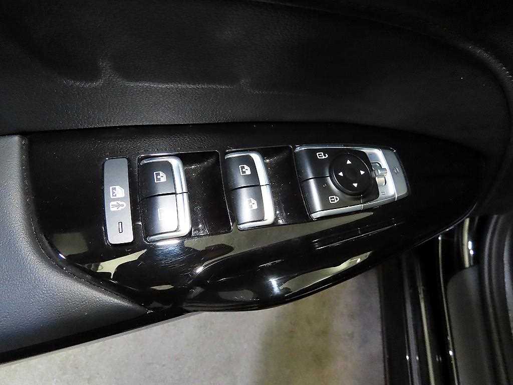 KIA K5 2023 Negro - Importación desde Corea - HF Imports Iquique - Foto 13