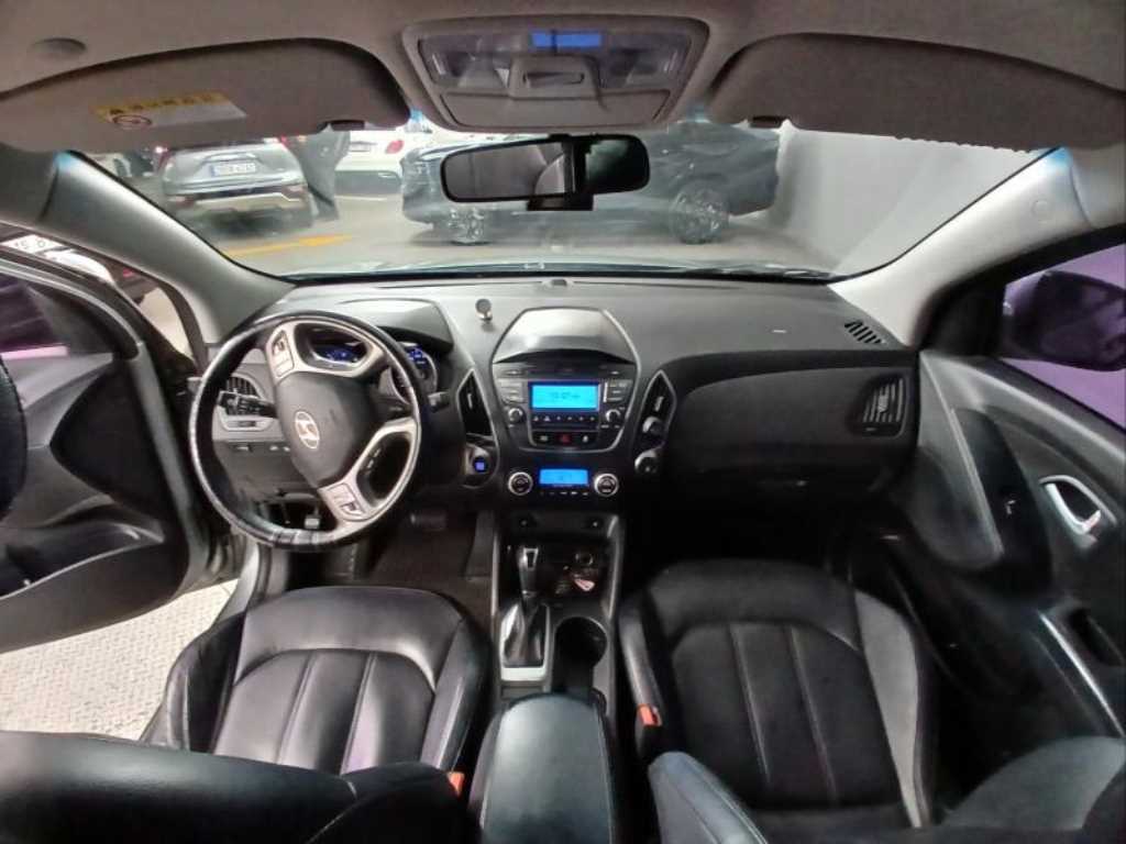 HYUNDAI Tucson - Vista 6
